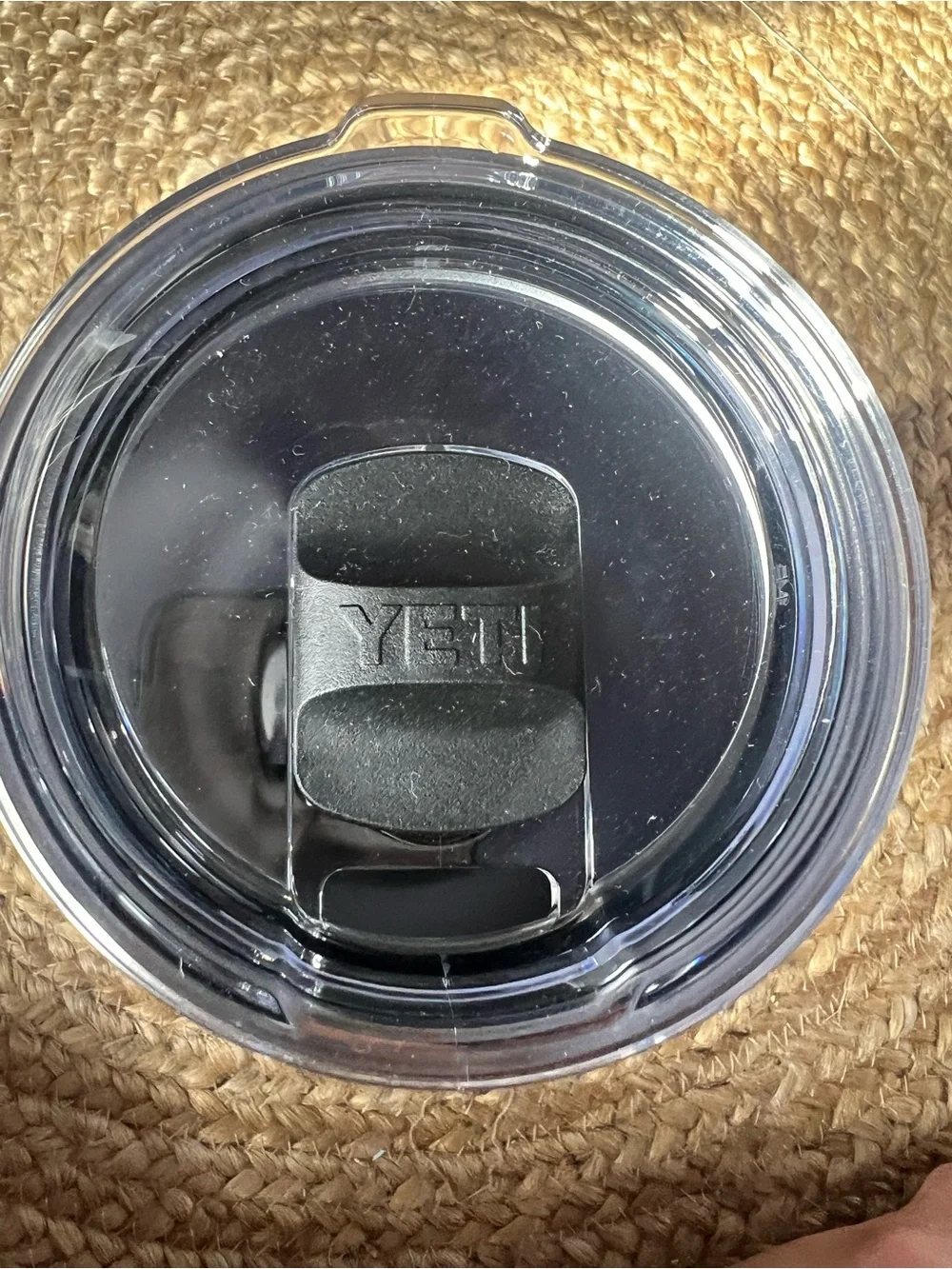 Yeti rambler 30 oz tumbler new!!